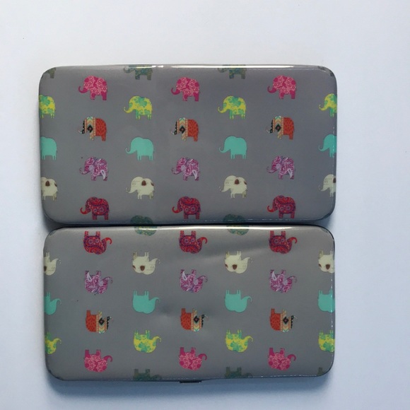 Gray elephant wallet clutch - Picture 2 of 3